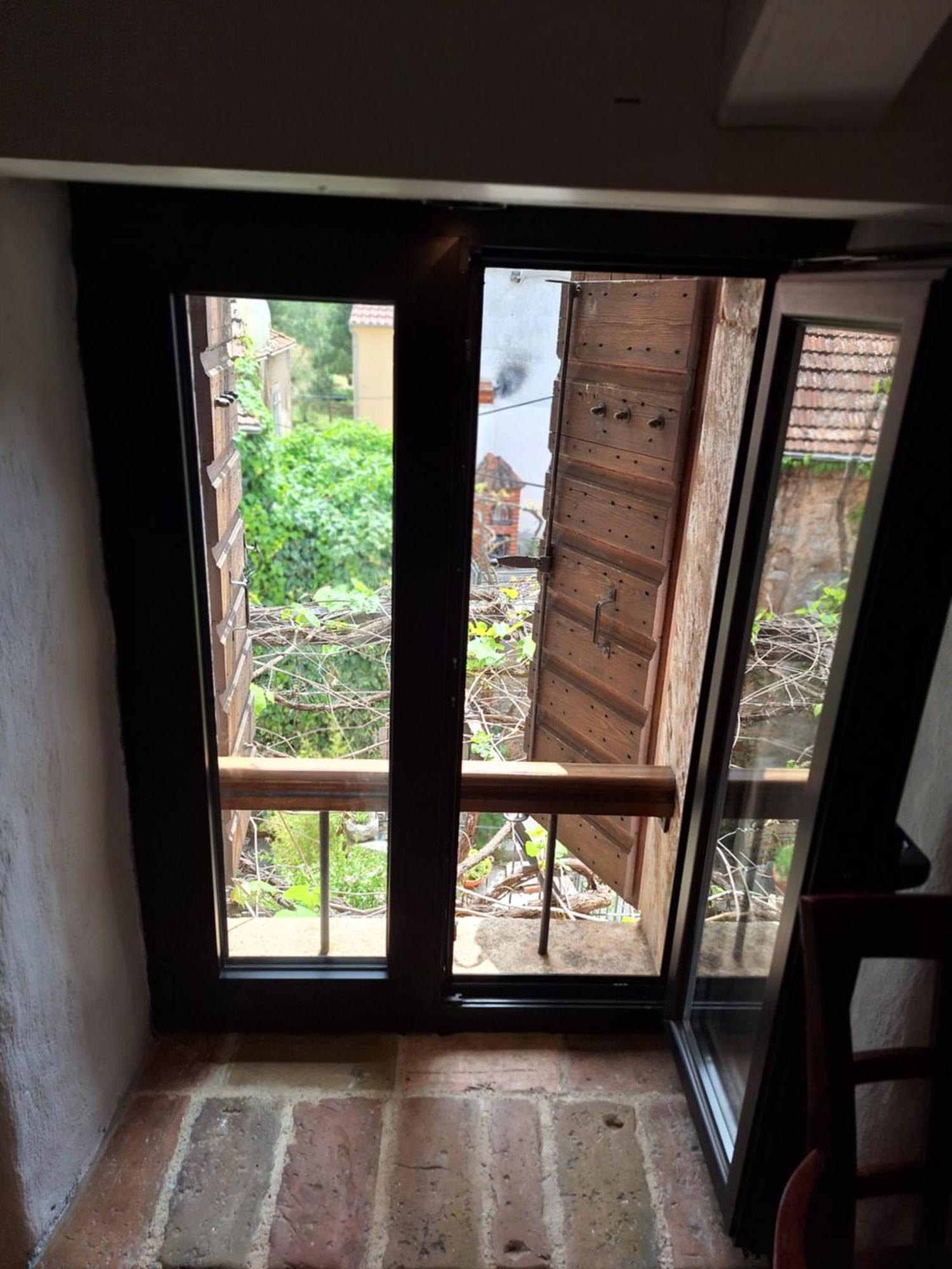 Apartment George Stari Grad  Exterior foto