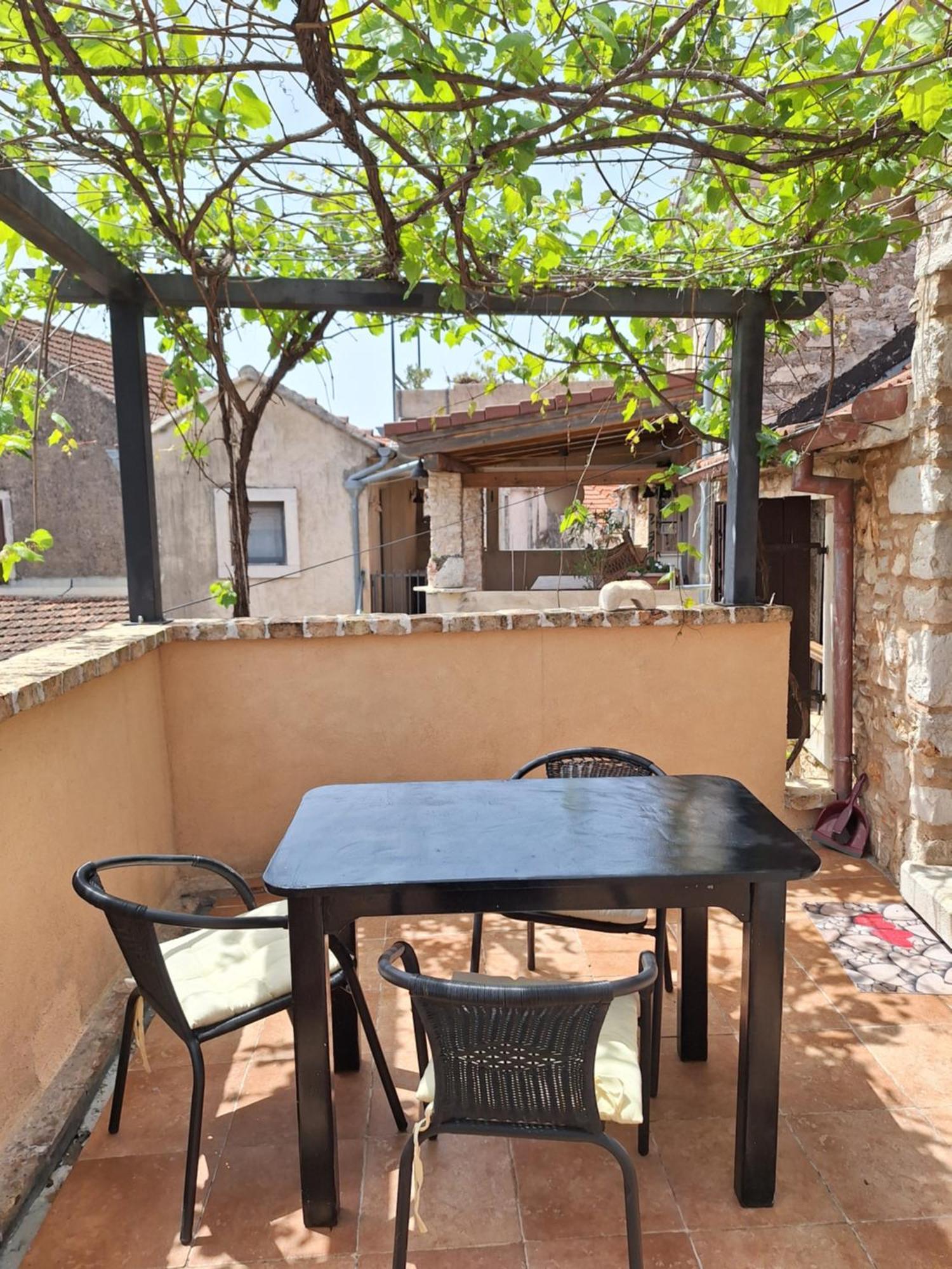 Apartment George Stari Grad  Exterior foto